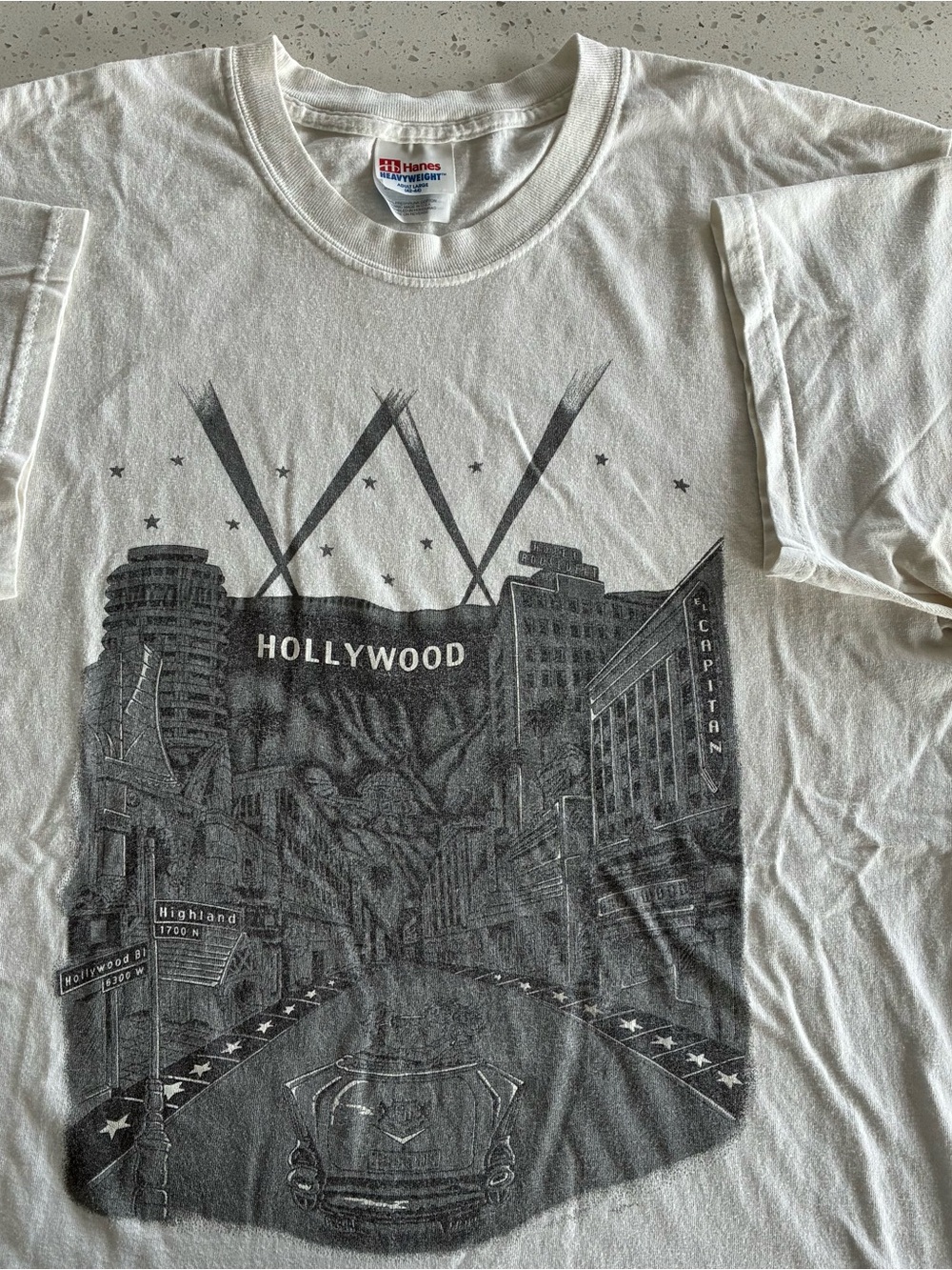 000 - VINTAGE 90s HOLLYWOOD CALIFORNIA HANES HEAVYWEIGHT T SHIRT